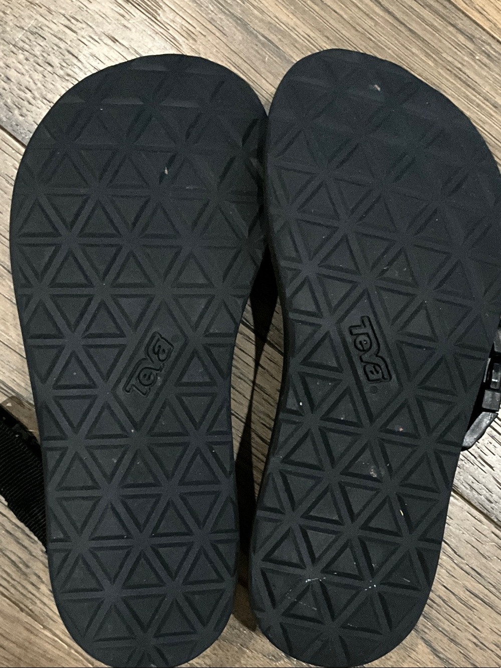 Teva Black Outdoor Webbing Sandals - Picture 3 of 4